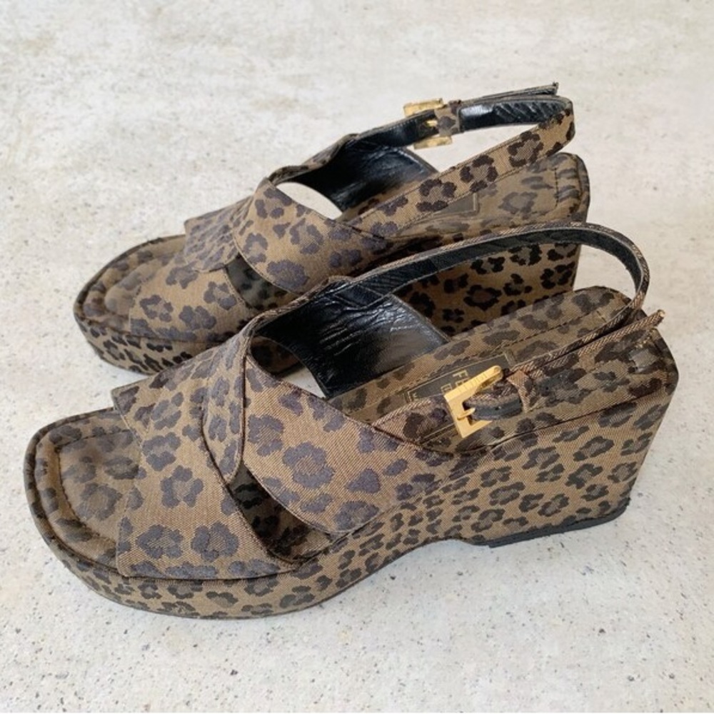 🐆 Vintage FENDI Shoes Sandals Platform Heels - Picture 6 of 8